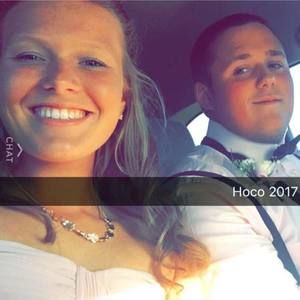 Meet your Posher, Levi